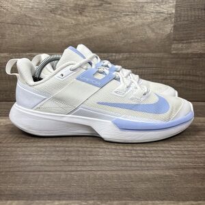 Nike Tennis Court Vapor Lite HC White Blue Womens US Size 6.5 DC3431-111 Sneaker